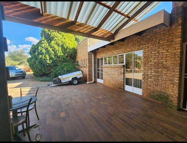 4 BEDROOM HOUSE FOR SALE IN WILBOTSDAL AH